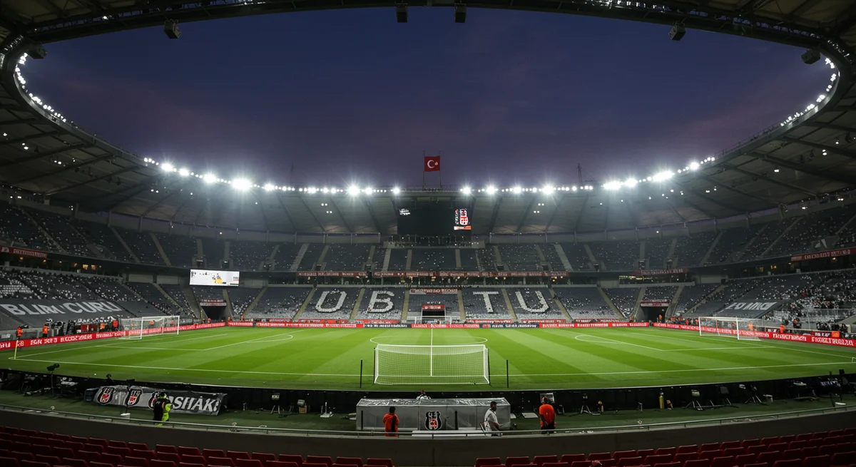 Beşiktaş'ın Büyük Dönüşüm Hamlesi: Italiano Onay Verdi, Minimum 7 Yeni Yıldız Yolda!